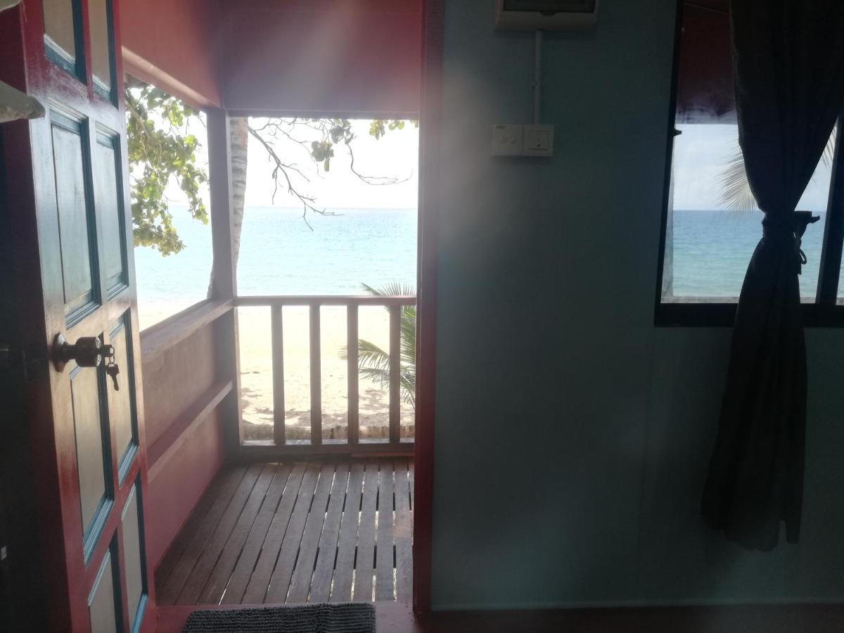 Permata Beach Chalet Kampong Juara Exterior photo