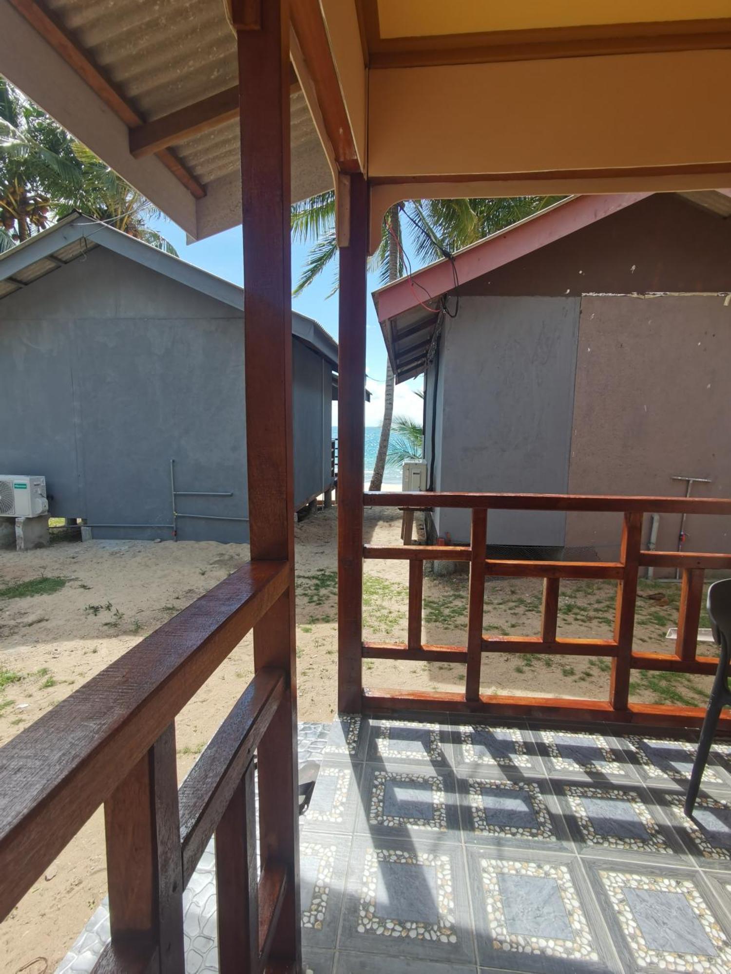 Permata Beach Chalet Kampong Juara Exterior photo